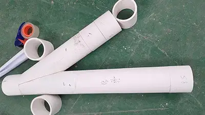 To protect ceramic cylinder liner bends from long-term exposure to highly corrosive and abrasive media, which fittings are suitable?