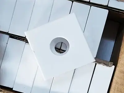 Can wear-resistant ceramic tiles be customized for dust collection pipelines?